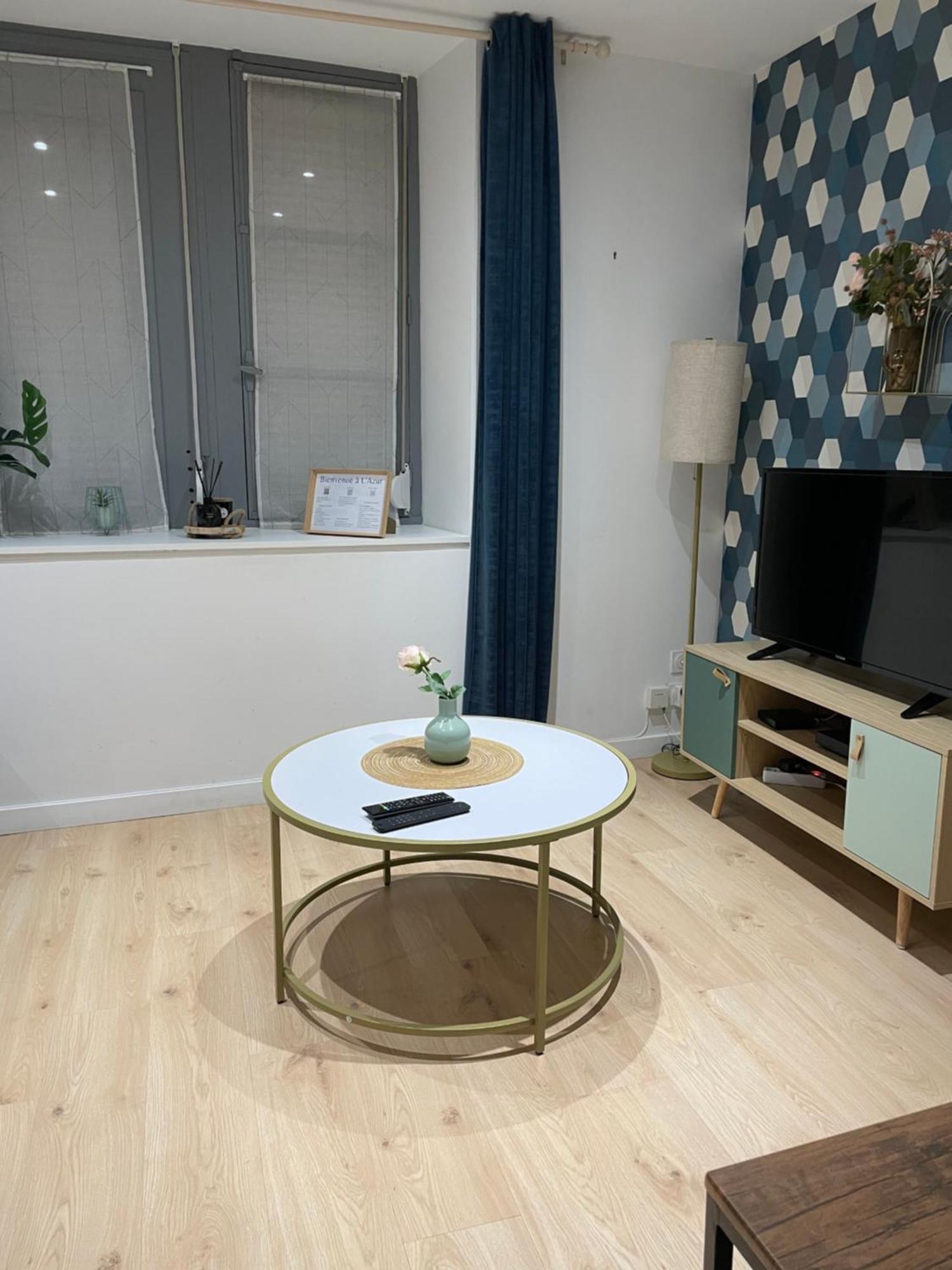 Apartment L'azur Au Centre De Et Proche Chateau/gare